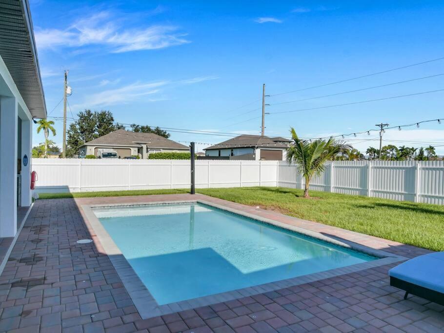 Casa Sevilla, Heated Pool, Sleeps 9, 4B3B Cape Coral Dış mekan fotoğraf