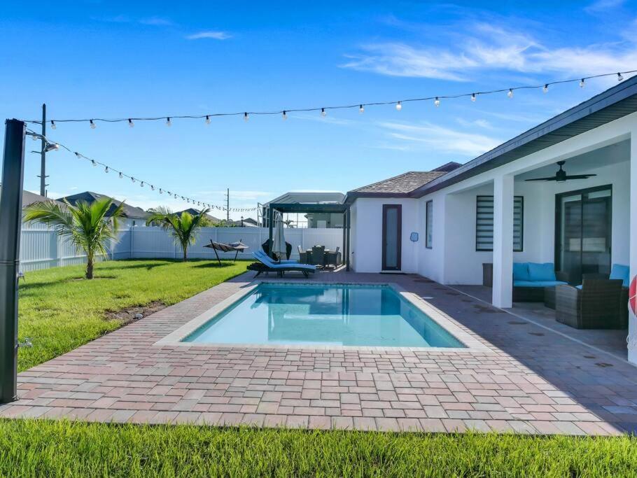 Casa Sevilla, Heated Pool, Sleeps 9, 4B3B Cape Coral Dış mekan fotoğraf